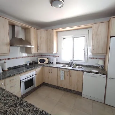 Holiday home - Casa De Familia *