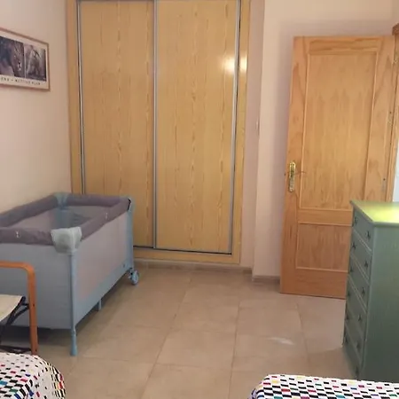 - Casa De Familia